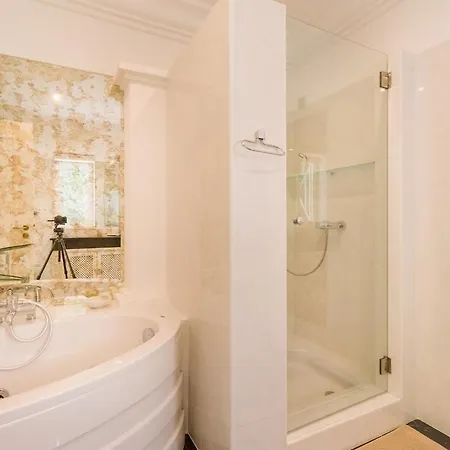 度假居 Traumhaft Schoene Mit Pool Und Meerblick