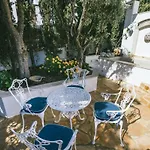 Traumhaft Schoene Mit Pool Und Meerblick Сasa de vacaciones