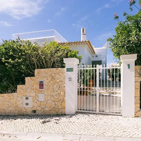 Vakantiehuis Traumhaft Schoene Mit Pool Und Meerblick *